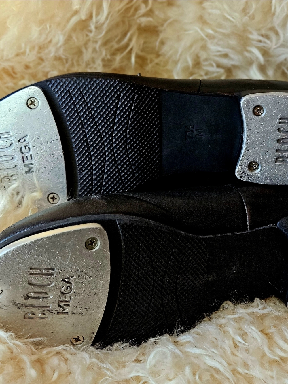 BLOCH Classic Black Women's LEATHER Lace-Up Tap Shoes 7.5 - Picture 2 of 6